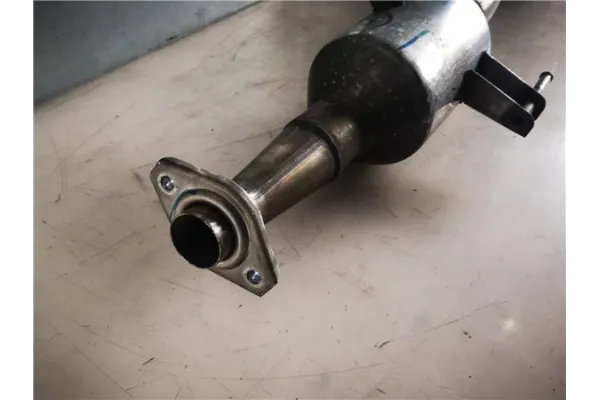 Recambio de catalizador para toyota c-hr (x10) 2.0 hibrido referencia OEM IAM 17410F2140 G920079046 