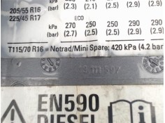 Recambio de tapa exterior combustible para opel astra h berlina 1.9 cdti 16v referencia OEM IAM 3111597  