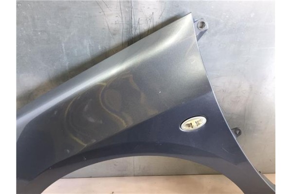 Recambio de aleta delantero izquierda para peugeot 307 break / sw (s1) 1.6 hdi 110 referencia OEM IAM 7840 K8 L01592 