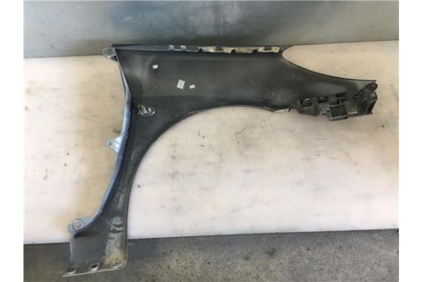 Recambio de aleta delantero izquierda para peugeot 307 break / sw (s1) 1.6 hdi 110 referencia OEM IAM 7840 K8 L01592 