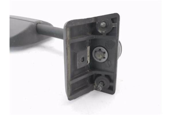 Recambio de retrovisor derecho para citroen c 15 1.8 d referencia OEM IAM E200768  