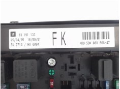 Recambio de caja fusibles/rele para opel astra h berlina 1.9 cdti 16v referencia OEM IAM 13191133  