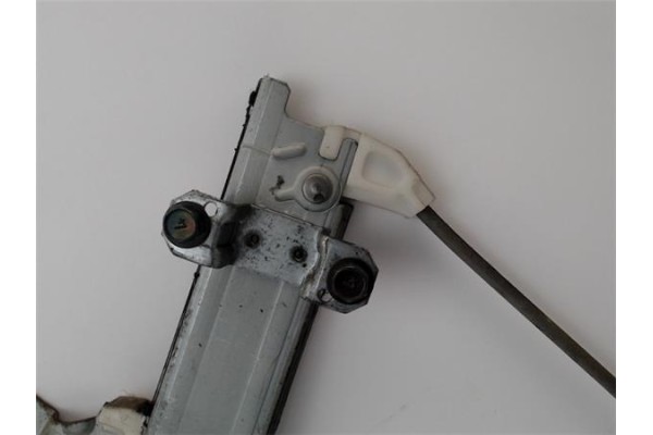Recambio de mecanismo elevalunas delantero izquierdo para nissan almera (n15) referencia OEM IAM   