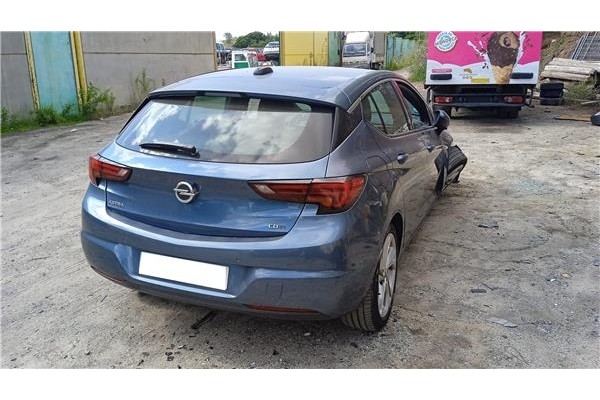 opel astra k berlina 5p del año 2016