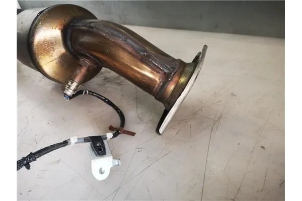 Recambio de catalizador para toyota c-hr (x10) 2.0 hibrido referencia OEM IAM 17410F2140 G920079046 