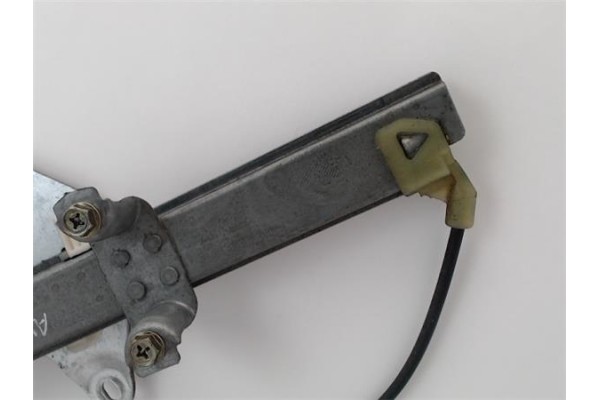 Recambio de mecanismo elevalunas delantero derecho para nissan almera tino (v10m) referencia OEM IAM   