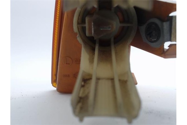 Recambio de intermitente delantero izquierdo para opel kadett e referencia OEM IAM   