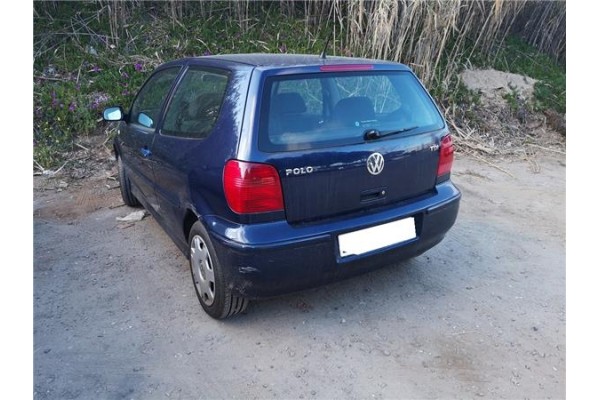 volkswagen polo iii berlina (6n2) del año 2000