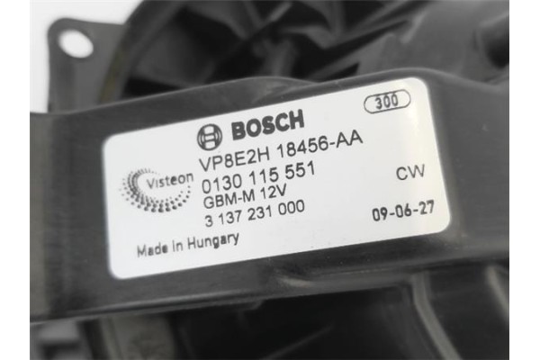 Recambio de motor calefaccion para ford fiesta vi 1.25 referencia OEM IAM 8V5118456AB VP8E2H18456AA 