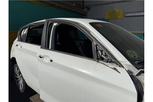 Recambio de puerta delantero derecha para bmw serie 1 berlina 5p (f20) 2.0 116d referencia OEM IAM 41007284512 41009628760 