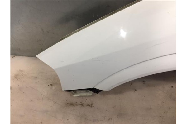 Recambio de aleta delantero izquierda para opel astra g coupe 1.6 16v referencia OEM IAM 102363  