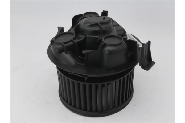 Recambio de motor calefaccion para nissan note (e11e) 1.5 dci referencia OEM IAM 272269U01A  