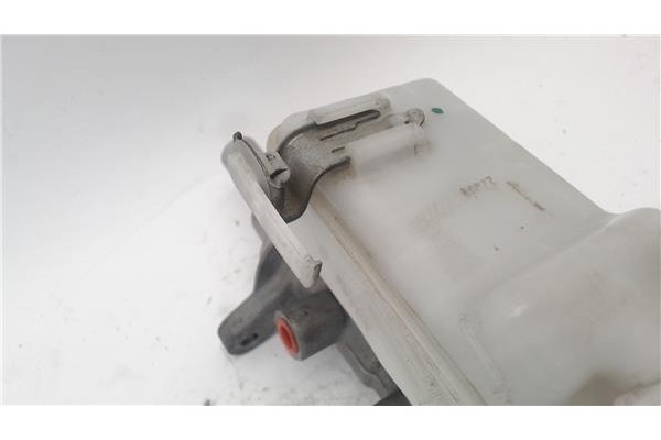 Recambio de bomba freno para toyota verso (aur2/zgr2) 2.0 d-4d referencia OEM IAM 4720109570  
