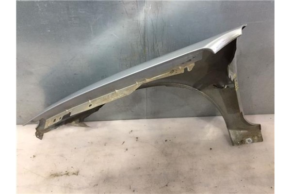 Recambio de aleta delantero derecha para citroen saxo 1.1 sx referencia OEM IAM 7841J0 L00723 