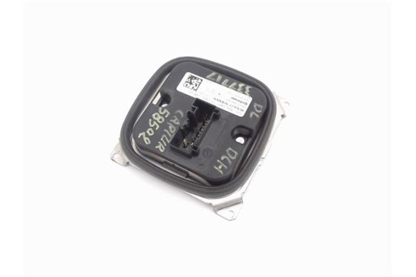 Recambio de centralita para renault captur i 0.9 zen referencia OEM IAM 260558608R A2C90665700 