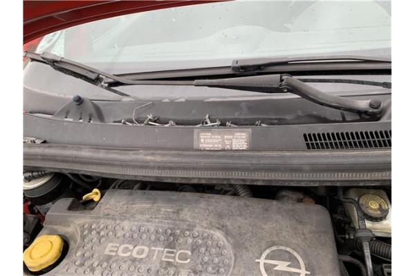 Recambio de brazo limpiaparabrisas delantero derecho para opel corsa d 1.3 cdti referencia OEM IAM 13182326  