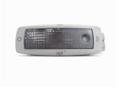 LUZ TRASERO IZQUIERDA TECHO 3B0947291 
