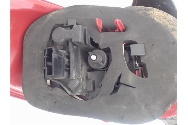 Recambio de piloto trasero derecho para peugeot 206 1.4 xs clim referencia OEM IAM 6351P1  