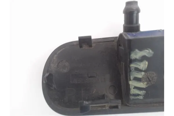 Recambio de eyector limpiaparabrisas derecho para audi a6 avant (4f5) 2.0 tdi referencia OEM IAM 9F0955988  
