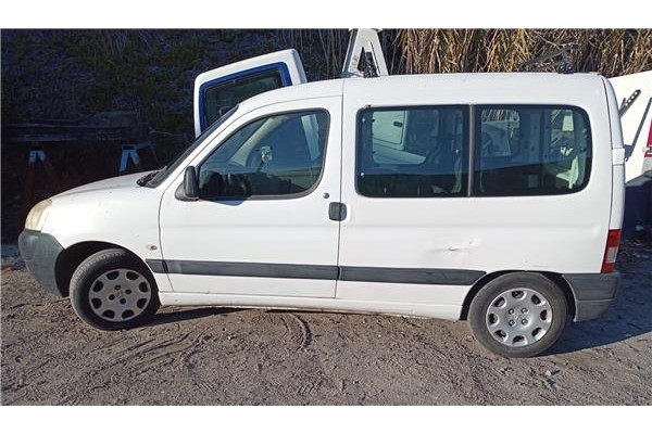 peugeot partner combispace (5f) del año 2009