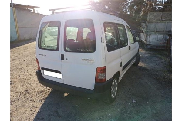 peugeot partner combispace (5f) del año 2009