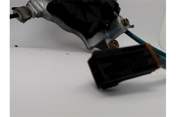 Recambio de mecanismo elevalunas delantero izquierdo para nissan almera tino (v10m) referencia OEM IAM   