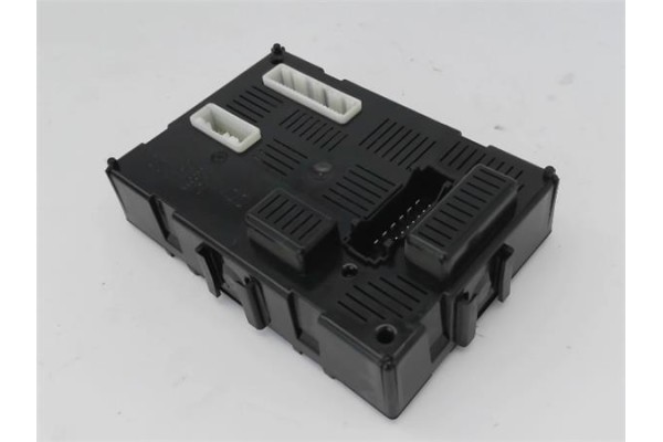Recambio de modulo electronico para nissan note (e11e) 1.5 dci referencia OEM IAM 284B2BC62A  