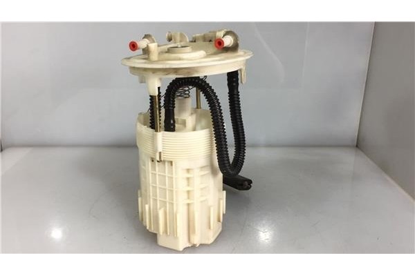 Recambio de aforador para renault trafic ii furgón 1.9 27 cn referencia OEM IAM 82000096456  
