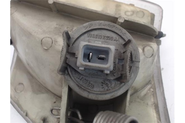 Recambio de intermitente delantero dcho para ford fiesta berlina referencia OEM IAM   438 , FIAT | 456 , FIAT | 36 , FORD | E2 ,