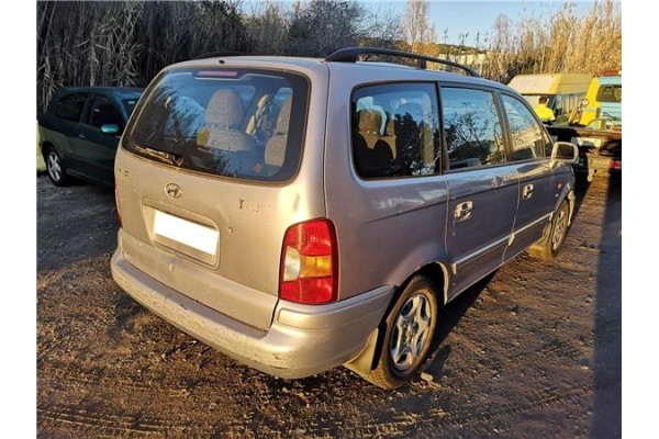 hyundai trajet (fo) del año 2003