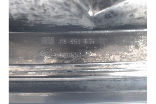 Recambio de piloto trasero derecho para opel astra h berlina 1.7 cdti referencia OEM IAM 24451837  
