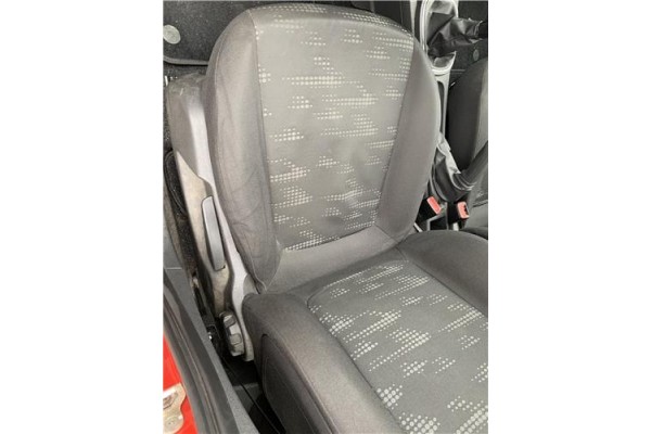 Recambio de juego asientos para opel corsa d 1.3 cdti referencia OEM IAM 5165159  