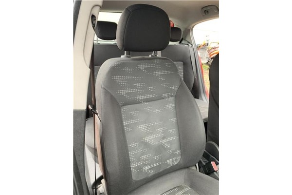 Recambio de juego asientos para opel corsa d 1.3 cdti referencia OEM IAM 5165159  