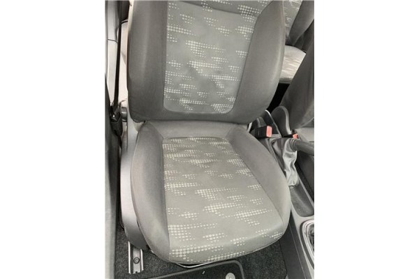 Recambio de juego asientos para opel corsa d 1.3 cdti referencia OEM IAM 5165159  