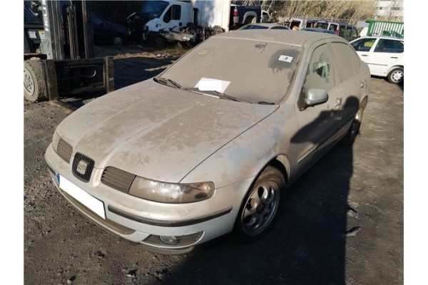 seat toledo (1m2) del año 2000