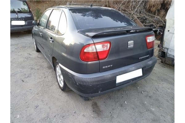 seat cordoba berlina (6k2) del año 2001