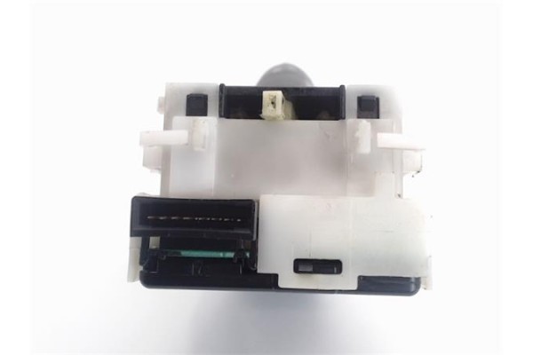 Recambio de mando de luces para nissan note (e11e) referencia OEM IAM 25540ED50A  