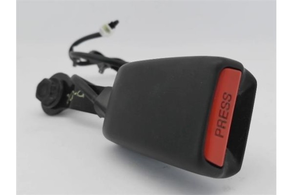 Recambio de anclaje cinturon delantero derecho para nissan note (e11e) 1.5 dci referencia OEM IAM 868429U00A  