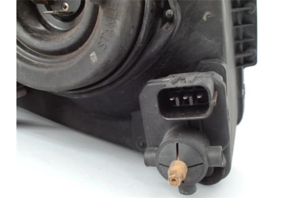 Recambio de faro delantero izquierdo para suzuki swift iii (sg) 1.3 ddis referencia OEM IAM 3532062J11  