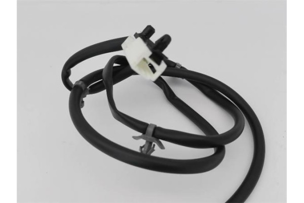 Recambio de anclaje cinturon delantero derecho para nissan note (e11e) 1.5 dci referencia OEM IAM 868429U00A  