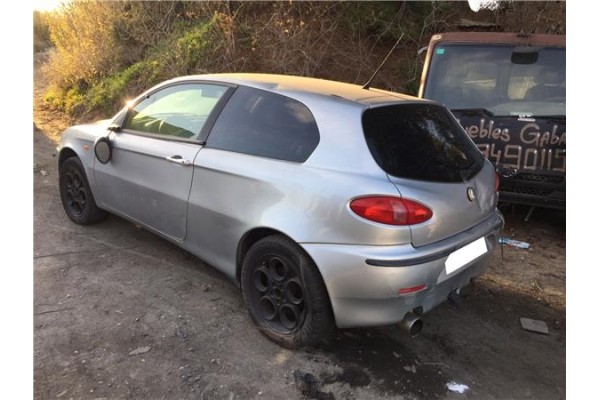 alfa romeo 147 (190) del año 2001