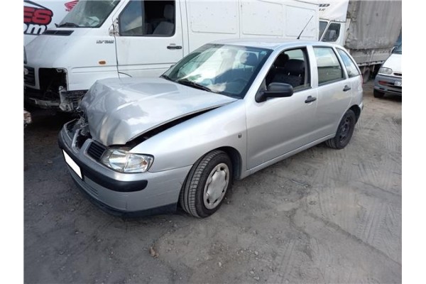 seat ibiza (6k1) del año 2001