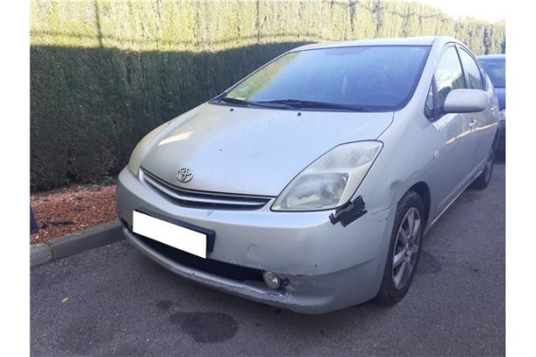 toyota prius (nhw20) del año 2004