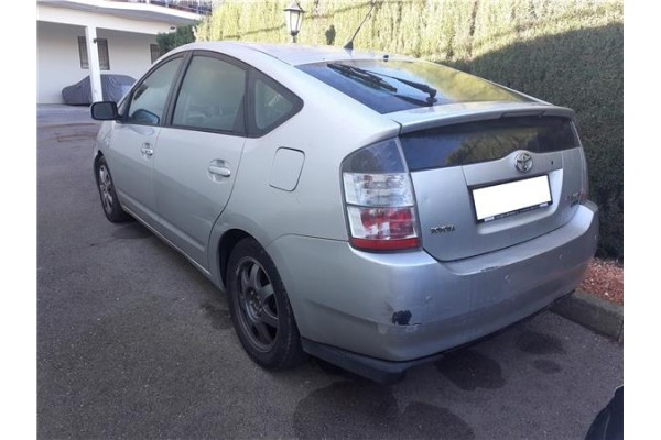 toyota prius (nhw20) del año 2004
