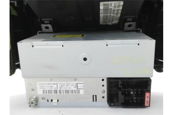 Recambio de radio / cd para nissan note (e11e) 1.5 dci referencia OEM IAM 28184BC41A 28184BC41A 