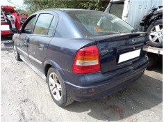 opel astra g berlina del año 2000