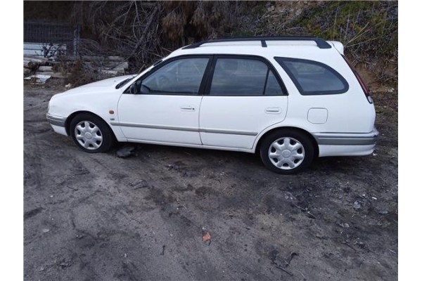 toyota corolla familiar (e11) del año 1999