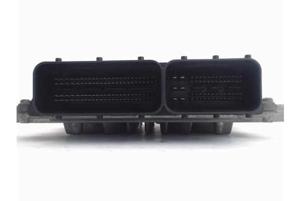 Recambio de centralita para volvo s60 berlina 2.4 d5 referencia OEM IAM 30771550  
