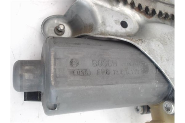 Recambio de mecanismo elevalunas delantero derecho para volvo s60 berlina 2.4 d5 referencia OEM IAM 30784579  