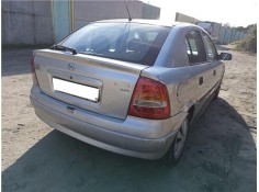 opel astra g berlina del año 2002